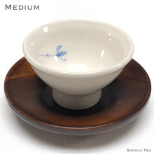 Load image into Gallery viewer, Round Wooden Saucers