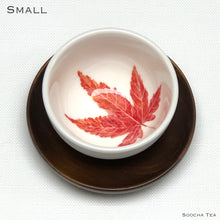 Load image into Gallery viewer, Round Wooden Saucers