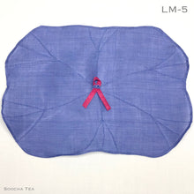 Load image into Gallery viewer, Lotus Leaf Placemats