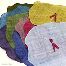 Load image into Gallery viewer, Lotus Leaf Placemats
